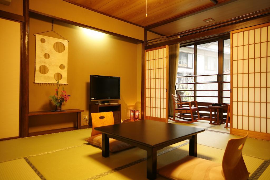 Yuraku Kinosaki Spa & Gardens Toyooka  Phòng bức ảnh