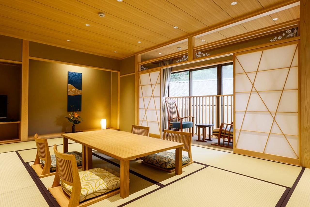 Yuraku Kinosaki Spa & Gardens Toyooka  Ngoại thất bức ảnh